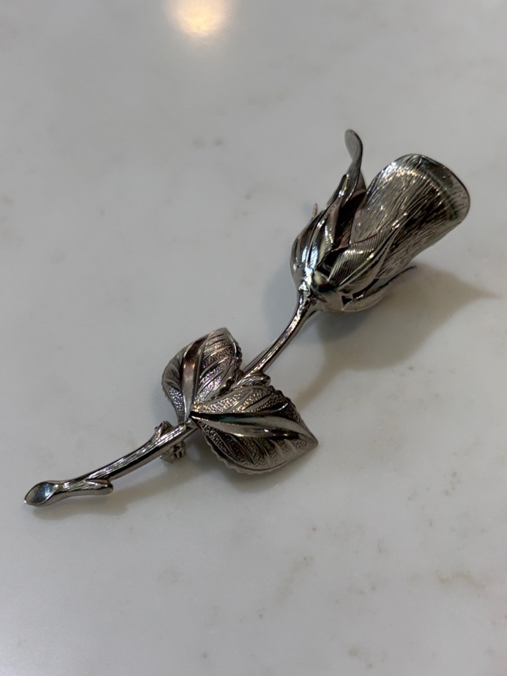 Vintage Silver Tone Rosebud Floral Brooch Pin Cottagecore Romantic One Size - Picture 3 of 4